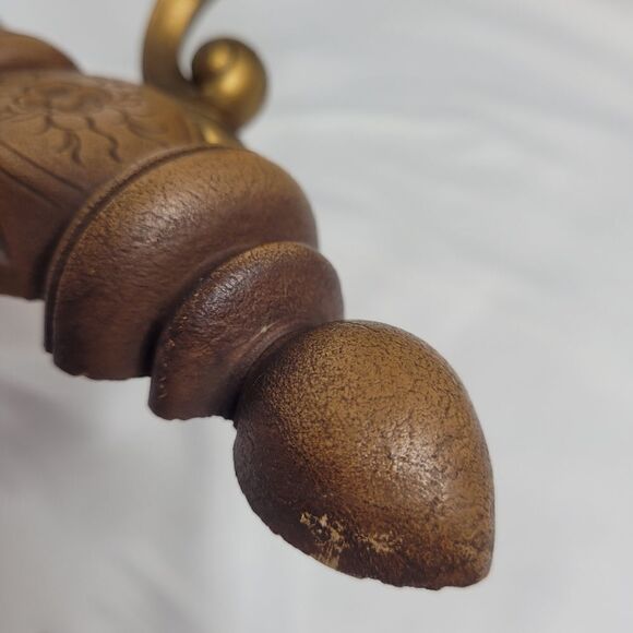 VINTAGE Syroco Wood two candle engraved holder - Picture 7 of 12